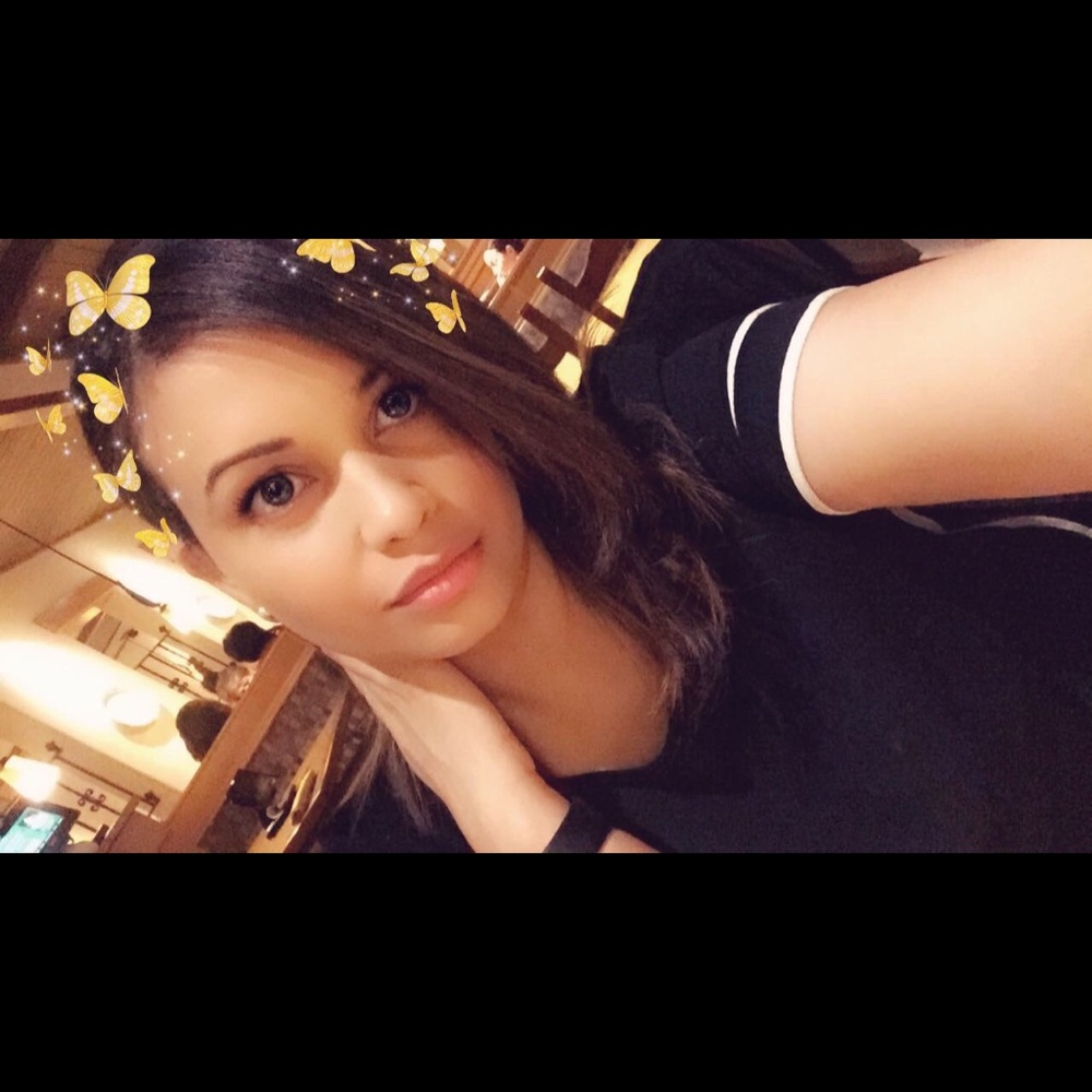 Meet your Posher, Natalia